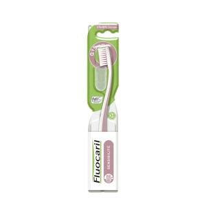 Fluocaril Brosse à Dents Extra-Souple 0,15mm Sensibilité x1 - Pharmacie Agnès Praden à Alès