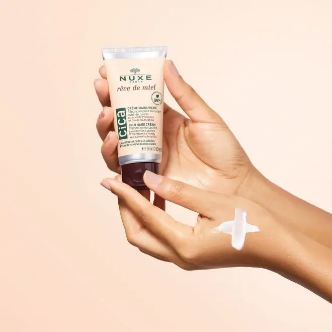 Nuxe Rêve de Miel Crème Mains Riche Cica 50 ml - Pharmacie Agnès Praden à Alès