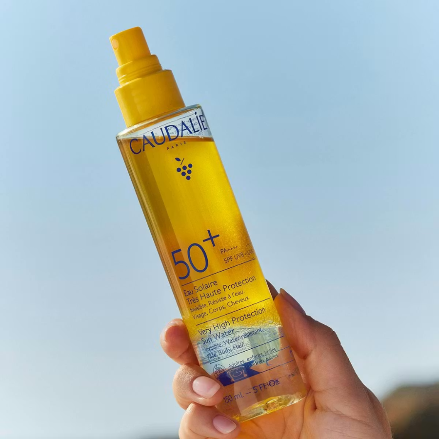 Caudalie Eau Solaire Très Haute Protection SPF50+ 150 ml - Pharmacie Agnès Praden à Alès