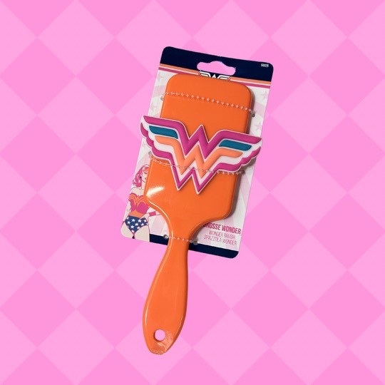 WONDER WOMAN BROSSE ORANGE - Pharmacie Agnès Praden à Alès