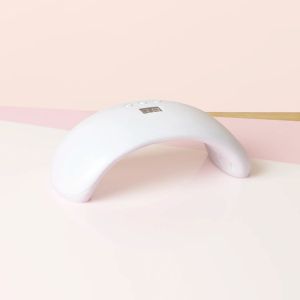 Manucurist Lampe Pro 36W - Pharmacie Agnès Praden à Alès